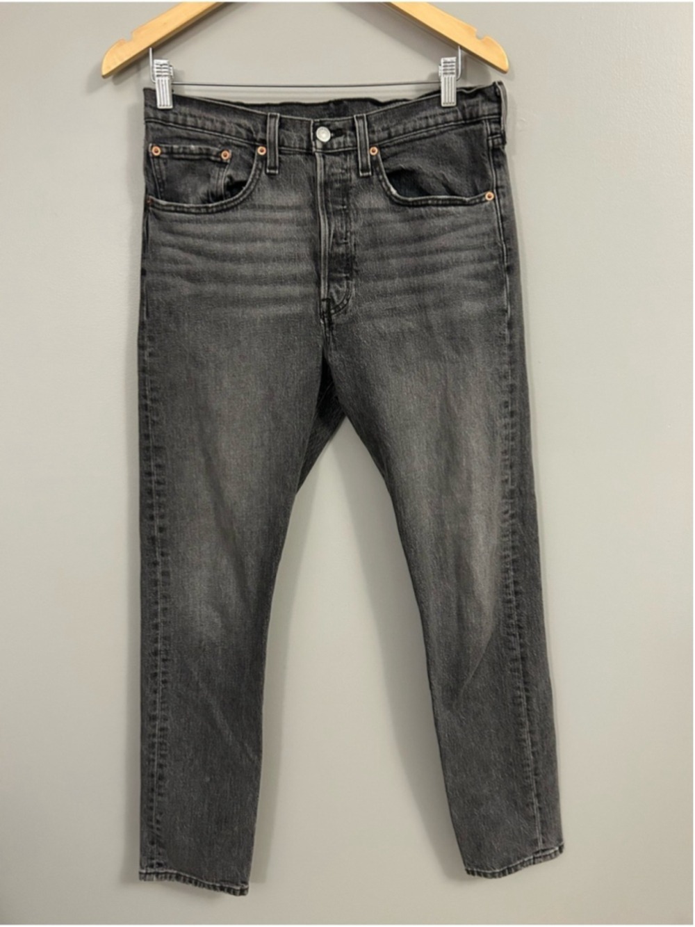 Levi's Slim Black Wash Jeans Size 30 - Picture 3 of 9